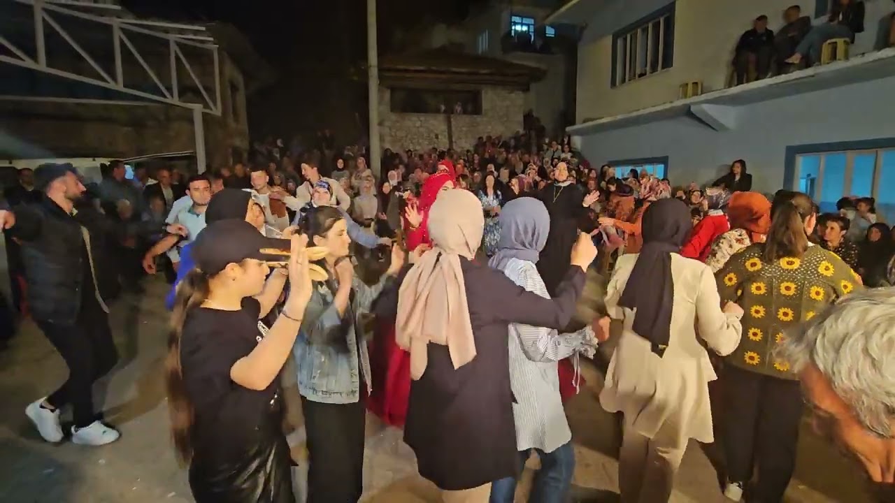 DEMİRCİ'nin ÖREN KÖYÜNDE ZELİHA MEHMET ÖZKAN ÇİFTİNİN KINA TÖRENİNDEN GÖRÜNTÜLER 17-05-2024