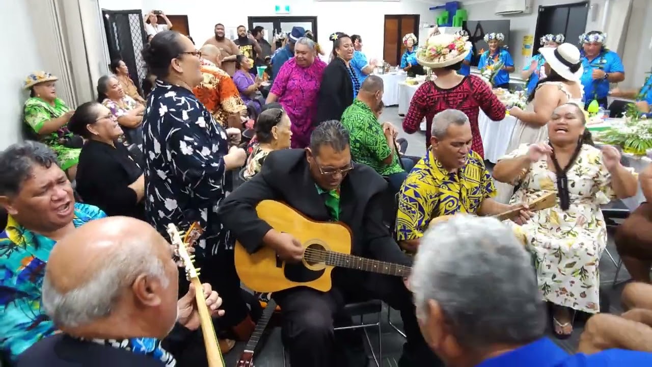 5. CAIRNS VERAVERA STRING BAND - Te tau i Hanoa (2024 tere o Mauke)