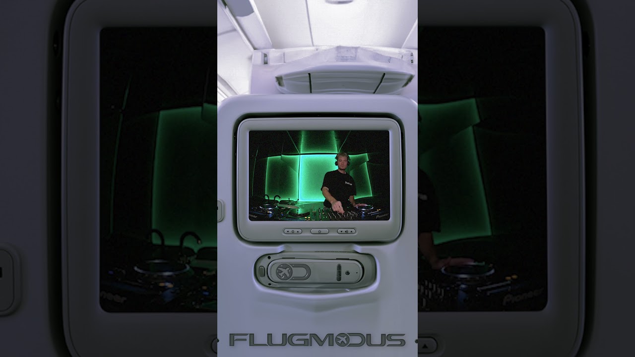 Paul Mile at FLUGMODUS  #techno #rave #dj