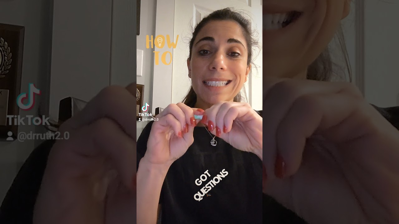 How to put earplugs in the ear properly.