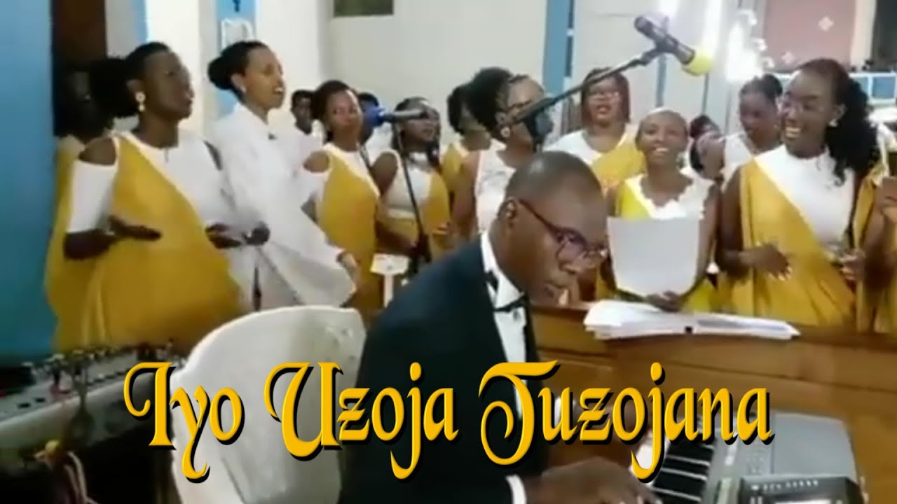 Iyo Uzoja Tuzojana - Cathédrale Regina Mundi