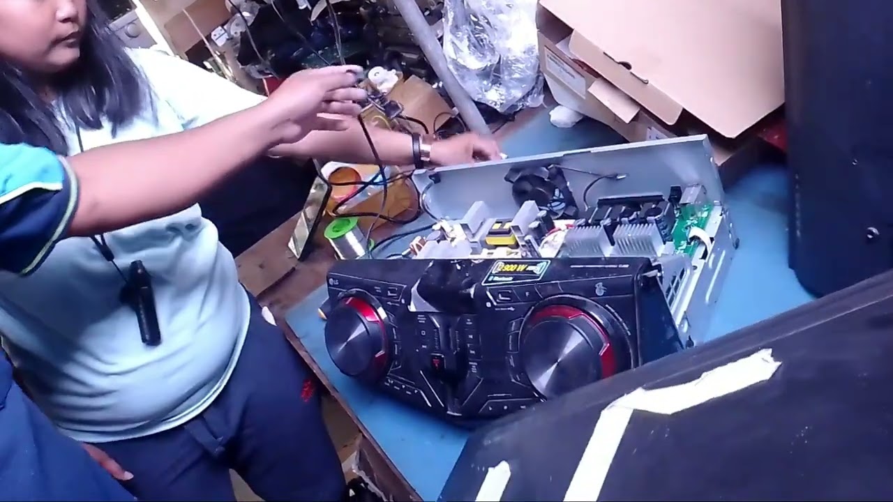 AMPLIFIER REPAIR - LG Mini Hi-Fi System (Board Issue)
