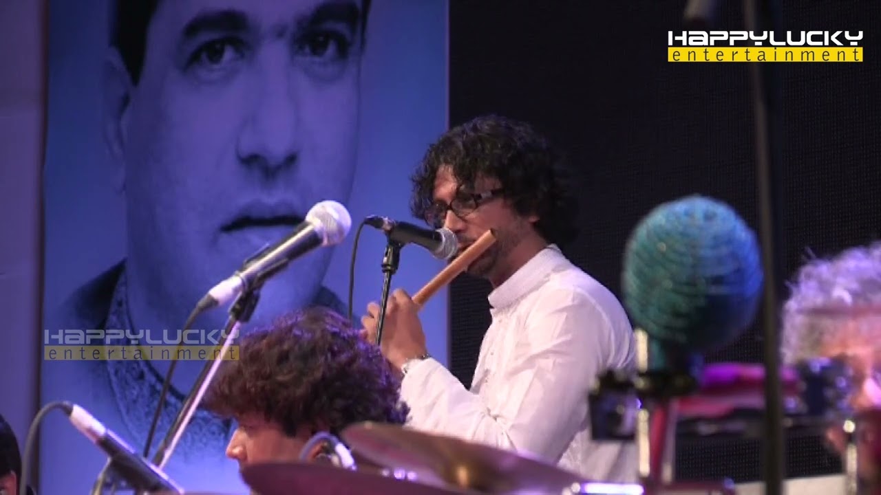 Vitthal Namacha re taho by Suresh Wadkar & Zakir Hussian Live HappyLucky Entertainment