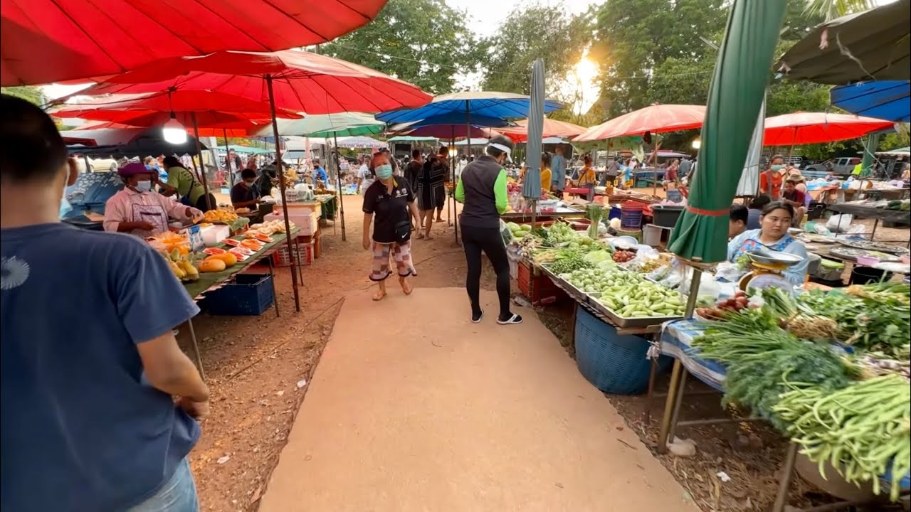 Ban Phe Market - Thailand