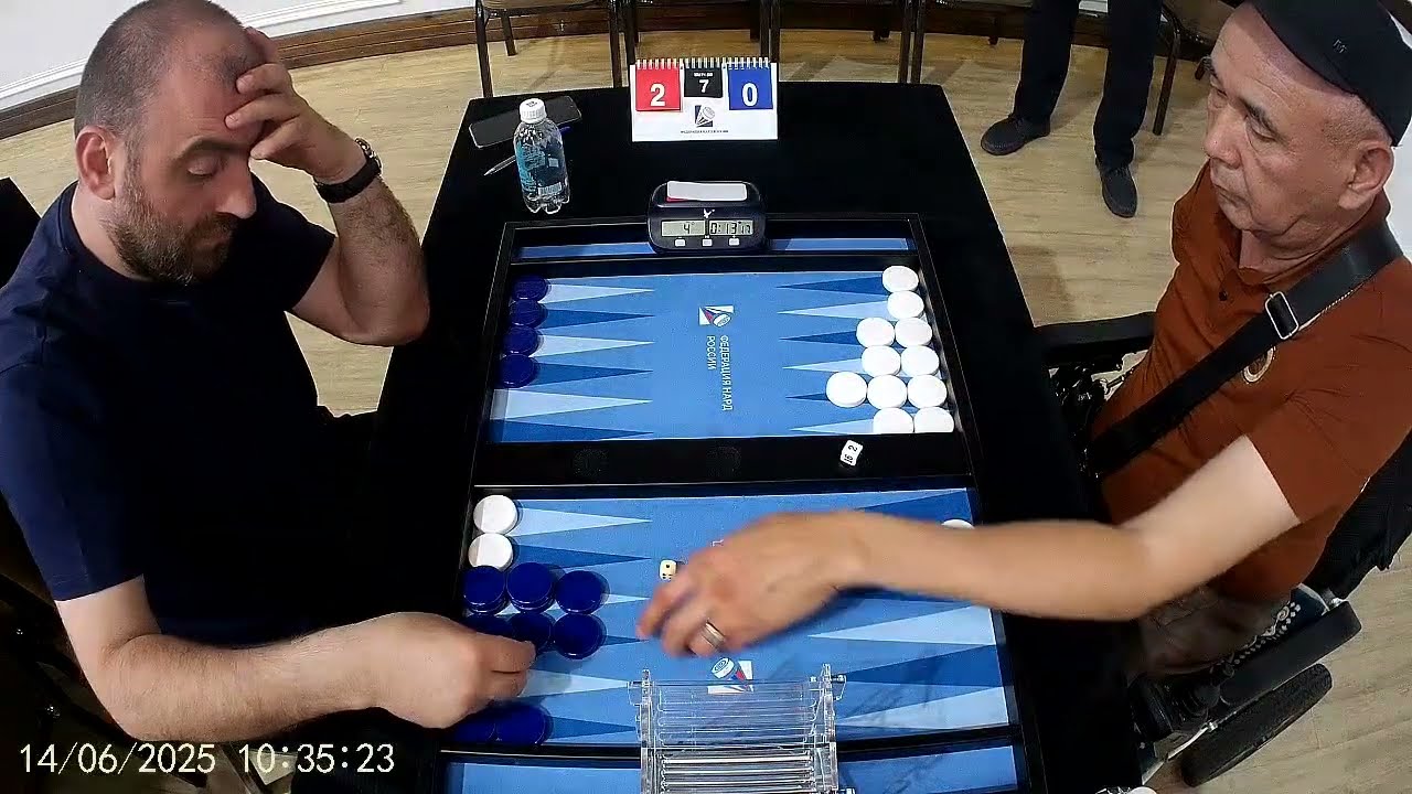 Урал Open 2025. Длинные нарды. Г.Гаспарян - Д.Абжапаров