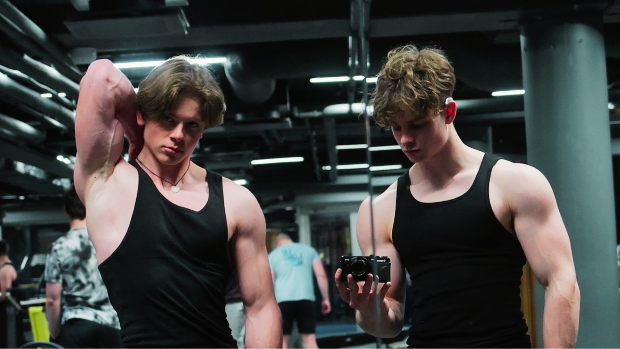 Brutal Pullday | Clark Kent Lat Pulldowns