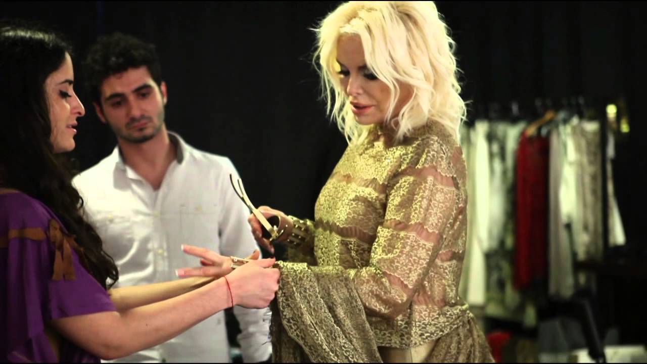 Ajda Pekkan By Daybuyday.com