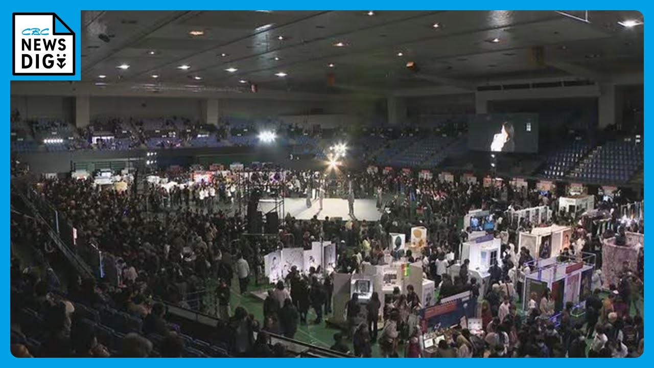 1日に5000人が来場　愛知県体育館で“日本最大規模の卒業制作展”　名古屋モード学園とHAL名古屋の学生が計280点を出展　センターステージでは在校生によるヘアメイクショーも