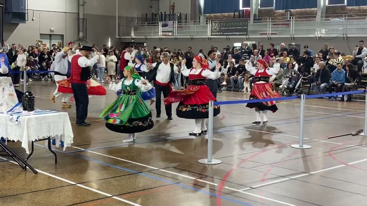 Alegres do Norte d'Ivry sur Seine - REBATIDA