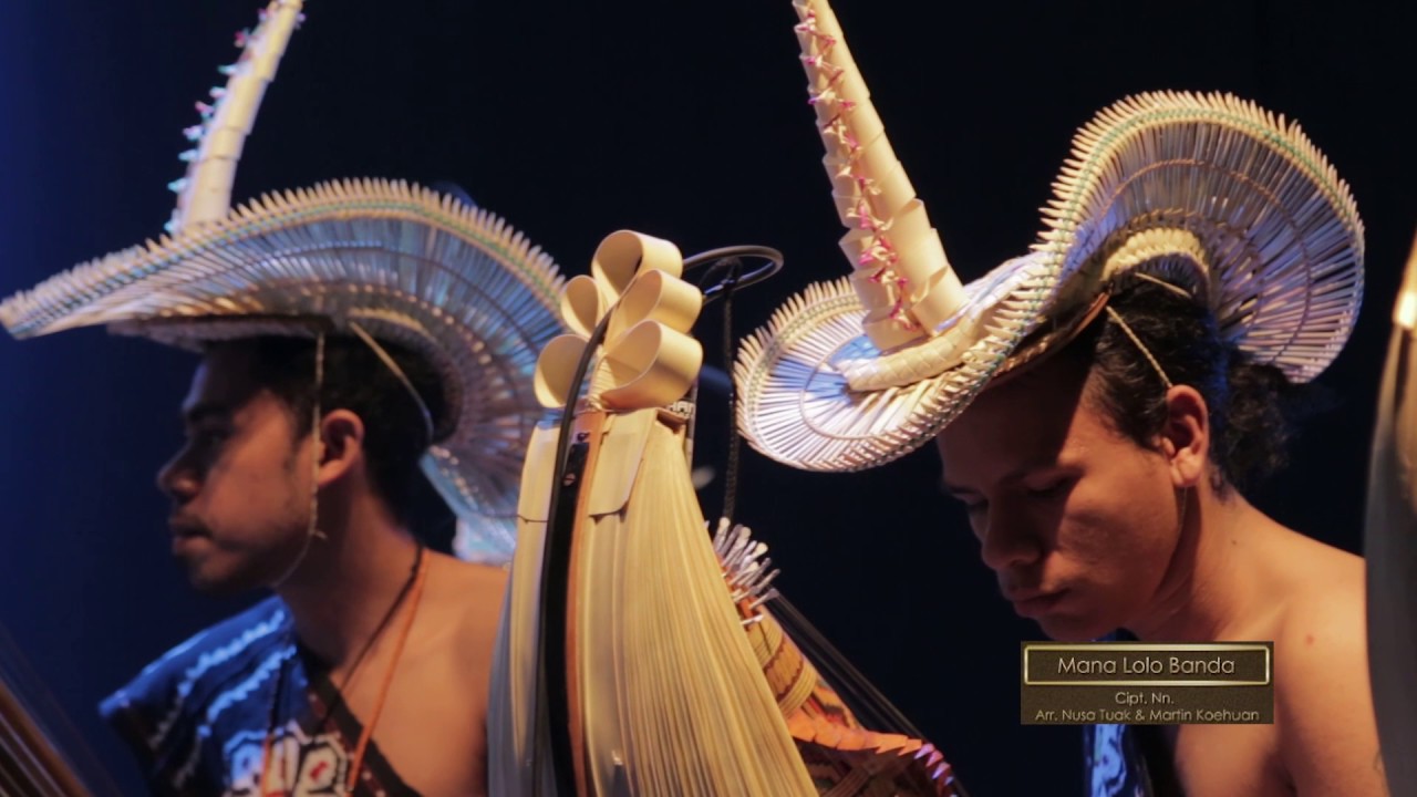 Mana Lolo Banda, Cipt. Nn. Arr, Nusa tuak & Martin Koehuan