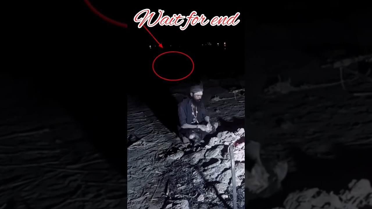 #short video viral shamshan Ghat Mein Aghori haddi khate hue
