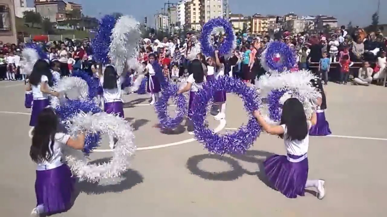 23 NİSAN 2014 HALKALI DANS GÖSTERİSİ