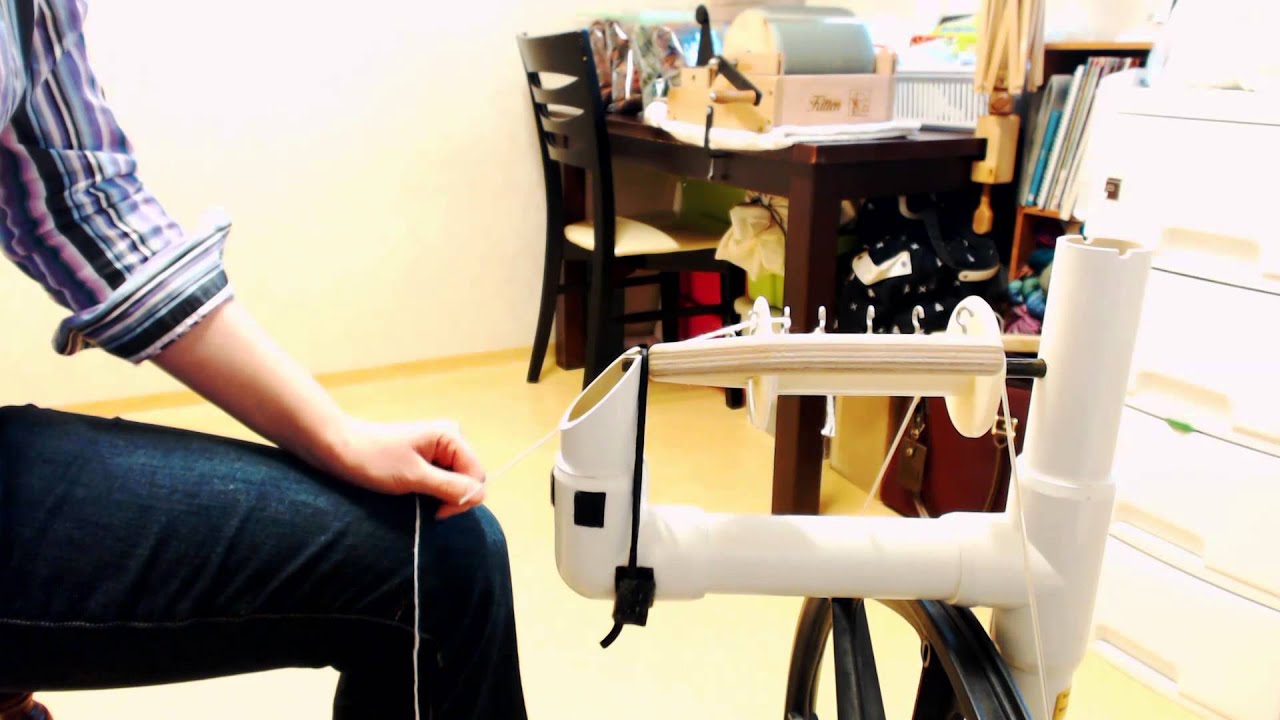 Spinning with a Babe Double Treadle Wheel: Part 3, Changing Bobbins! - Tutorial - Expertly Dyed