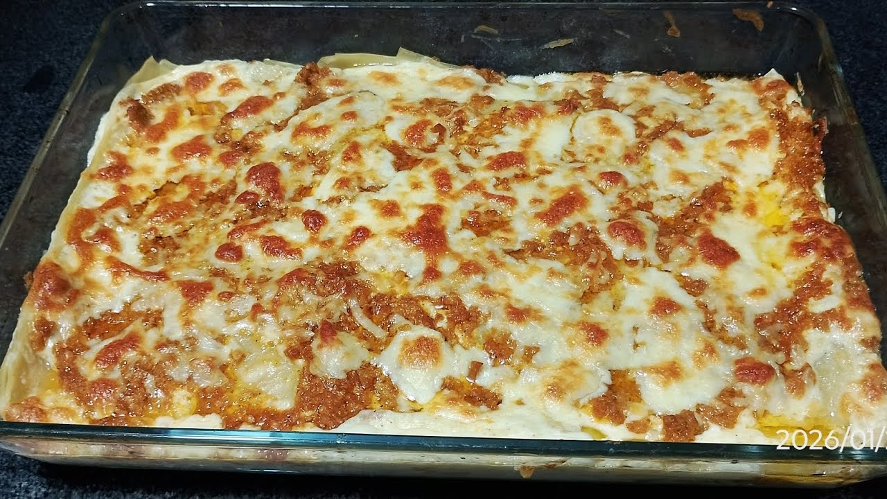 Жительница Танзании, живущая в 🇴🇲 Лазанья/Макароны на ужин 😋
