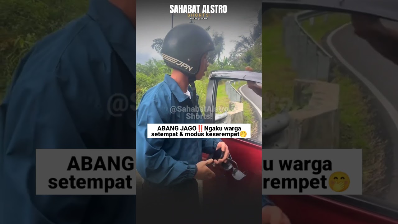Ngaku warga setempat, pemuda ini merasa jagoan hadang pengendara mobil karena dia modus keserempet.