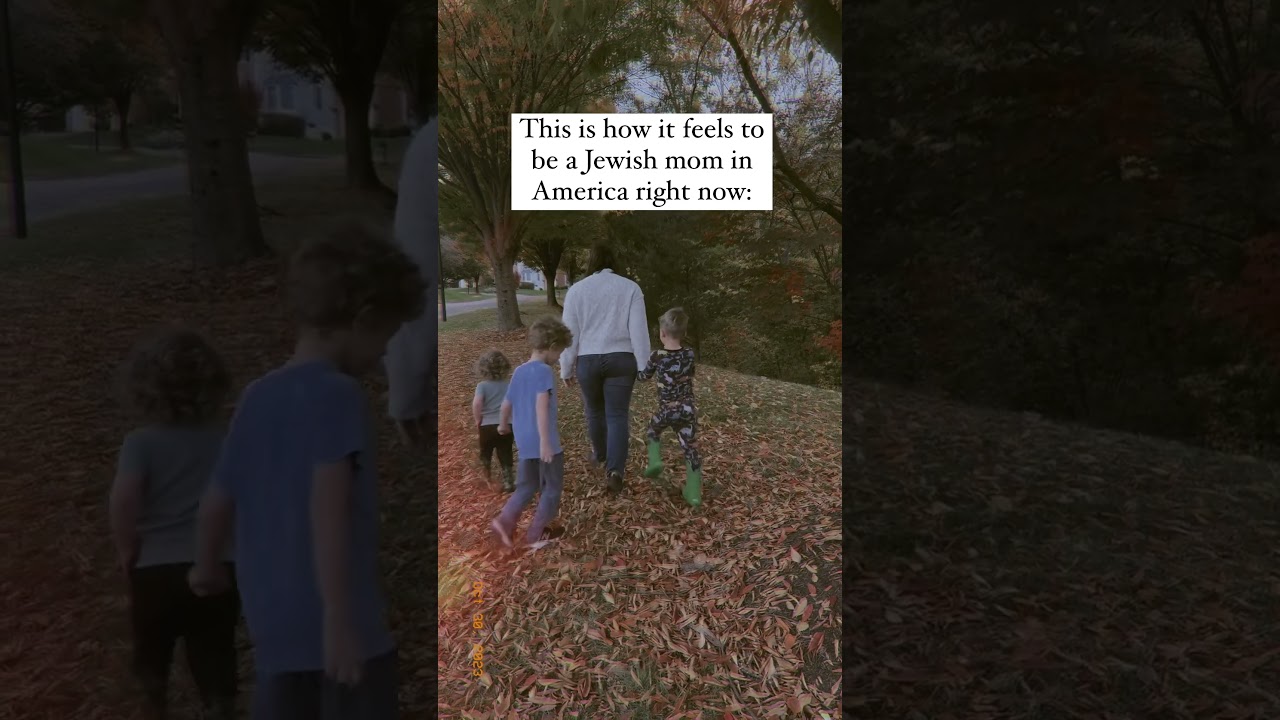 What It&rsquo;s Like to be a Jewish Mom in America Right Now