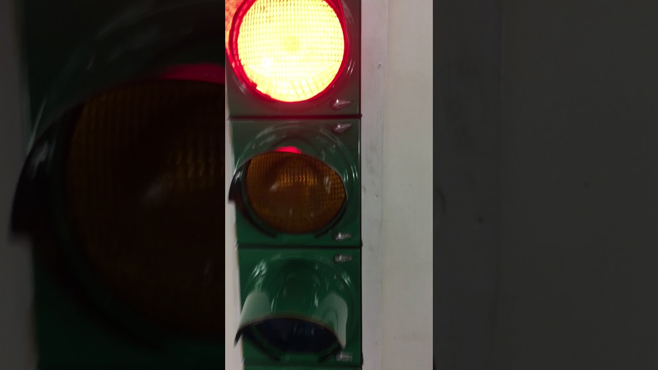 Restored 1930s Art Deco Traffic Light, For Sale, Crouse-Hinds
