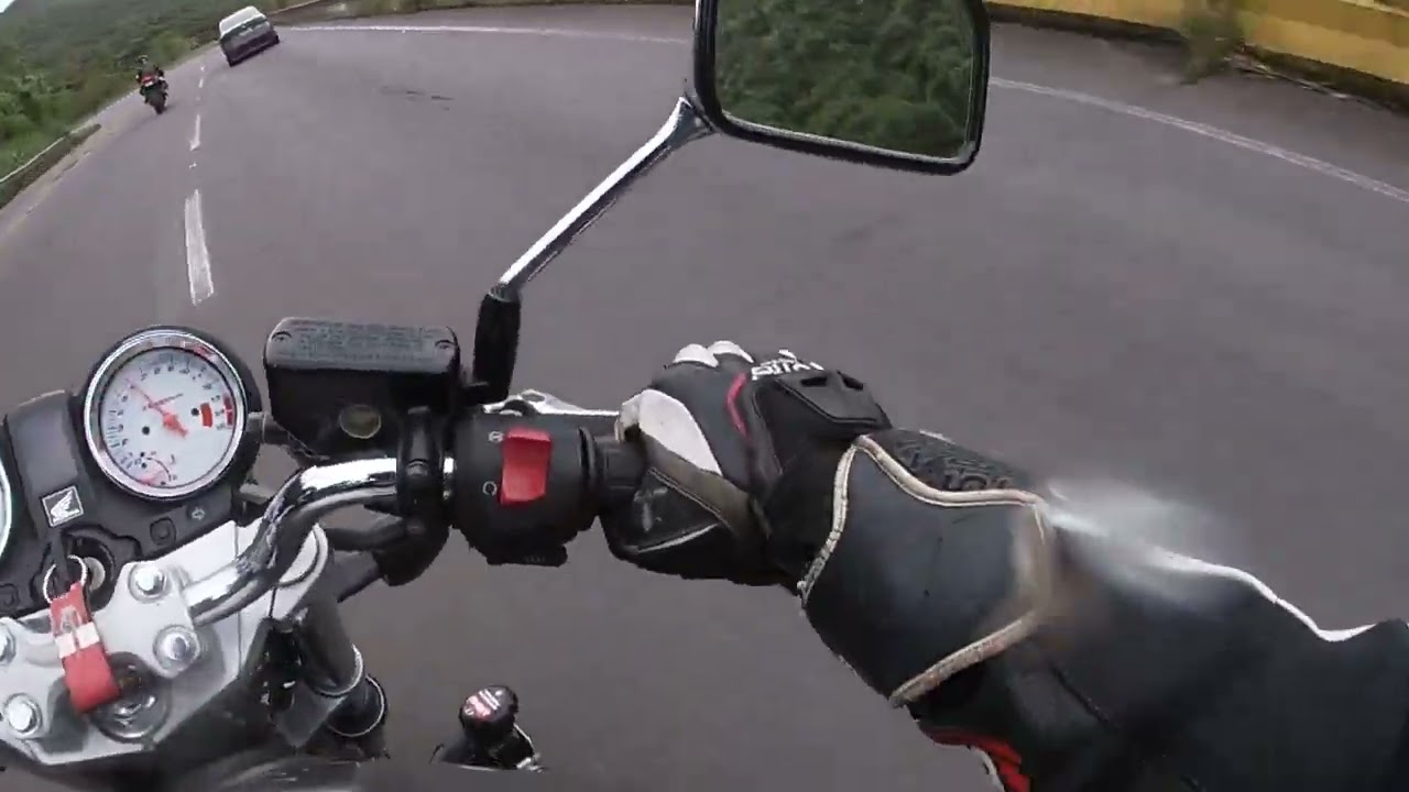 HORNET 600 CARBURADA 2007 TESTE NA SERRA