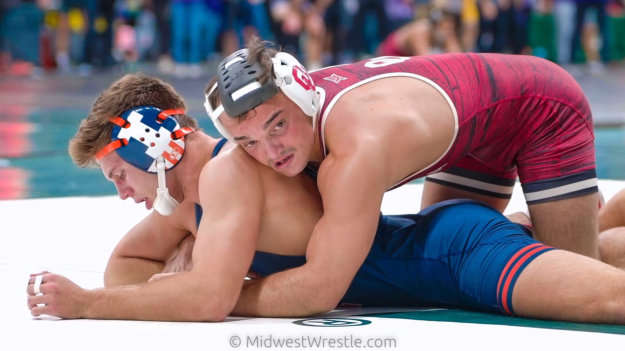 149 – Jake Harrier {G} University of Illinois vs. Mitch Moore {R} University of Oklahoma