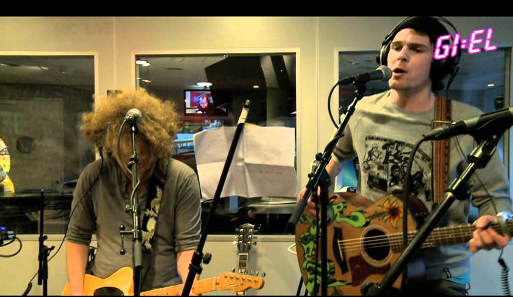 Color Ones - Feel So Close, Live @ Giel Beelen 3FM Radio - Calvin Harris cover