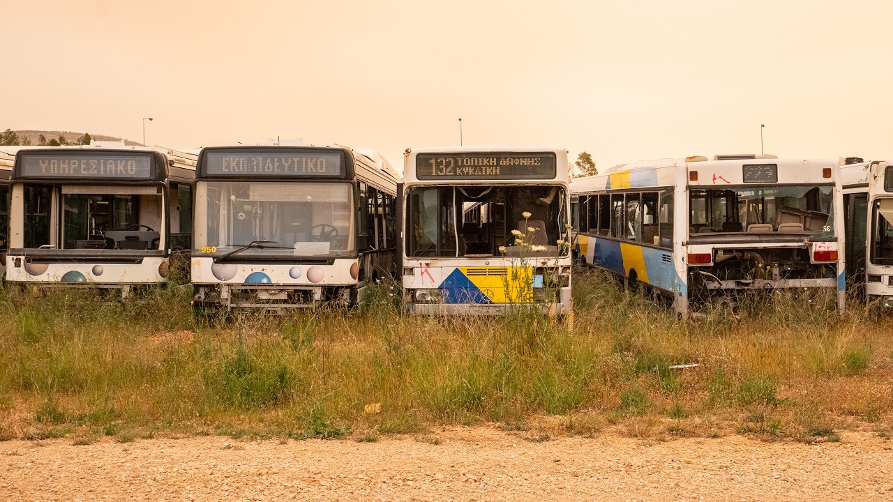 Sneaking into an Abandoned Bus Graveyard: 1000s of Vehicles Left
