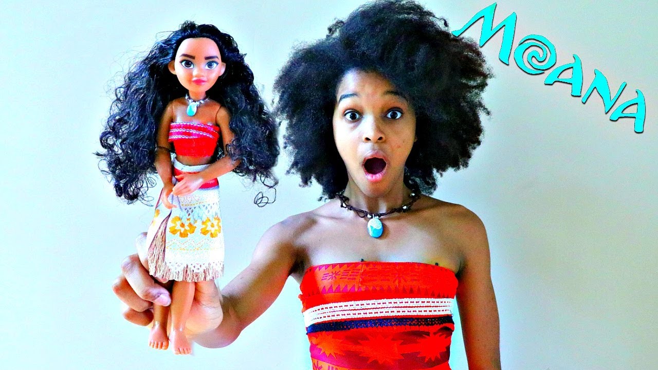 Shasha TURNS INTO A TOY MOANA DOLL! - Shiloh and Shasha - Onyx Kids