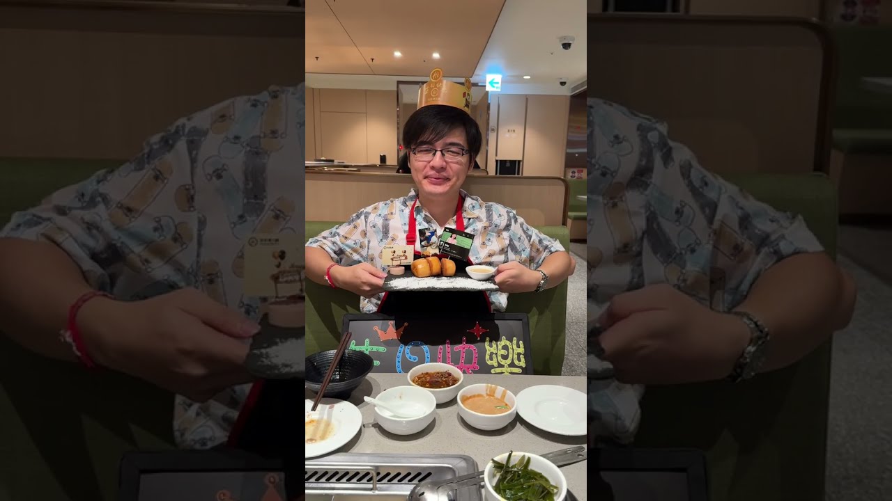 ចាស់មួយឆ្នាំទៀតហេីយ​ /Happy brithday honey 🎂🥰