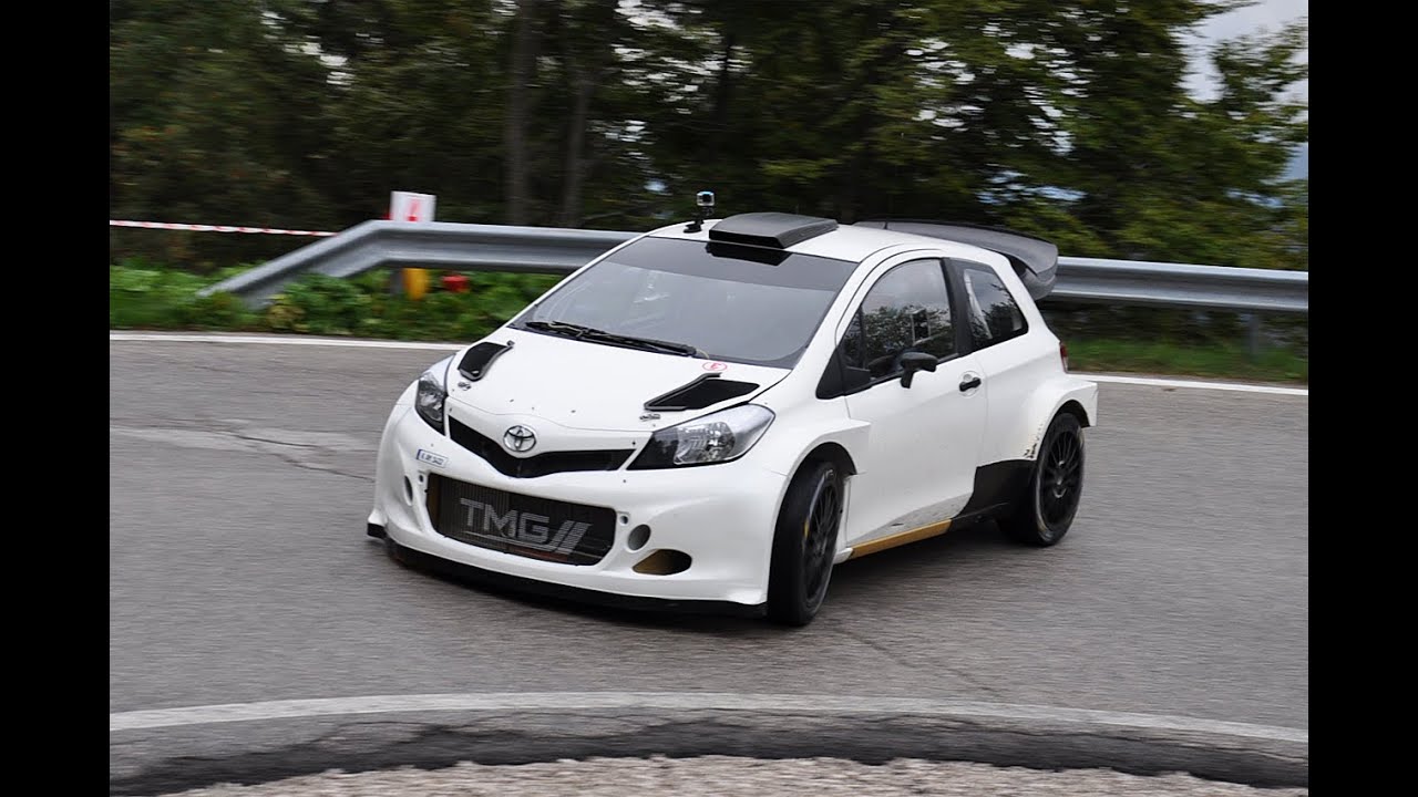 Toyota Yaris WRC - Test Italy 2015 Day 1