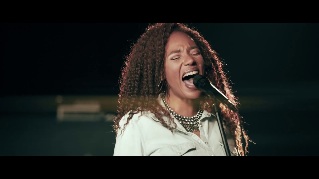 Julie Mayaya & Sorin Zlat - At last (Etta James COVER - live session)