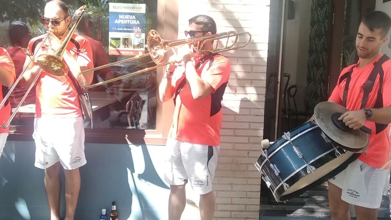 Charanga stropicio tocando la cancion del cumpleaños feliz día 20-9-2023.