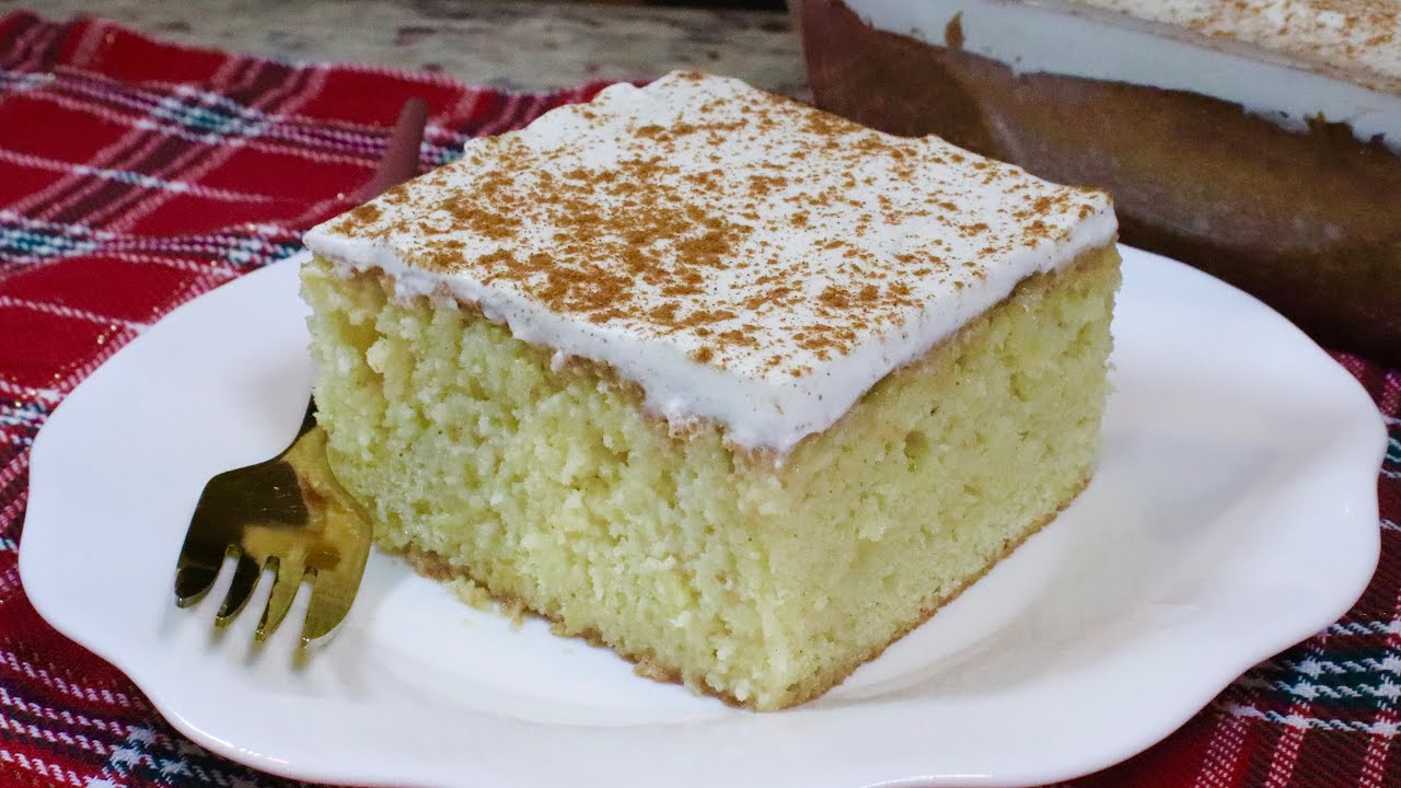 Eggnog Tres Leches Cake 🍰🥛| A holiday classic with a festive twist!