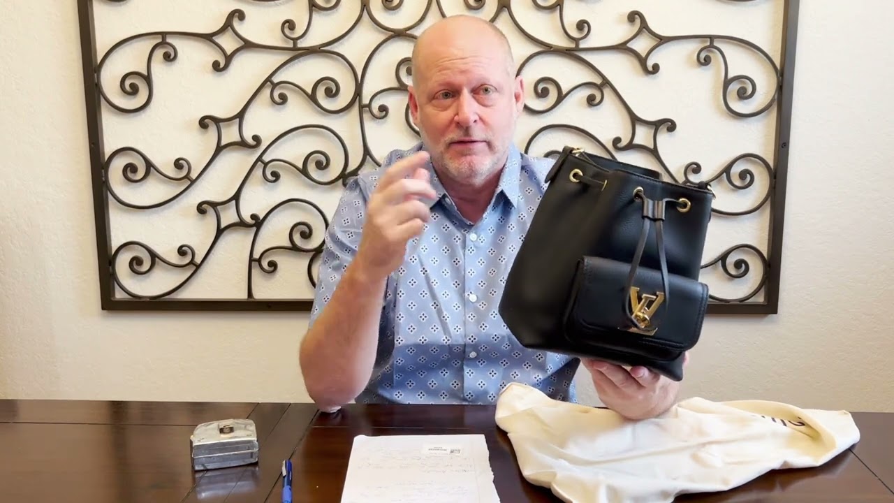 Louis Vuitton Lockme Bucket
