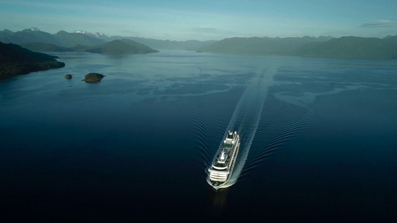 Cruise ship by drone in 4K