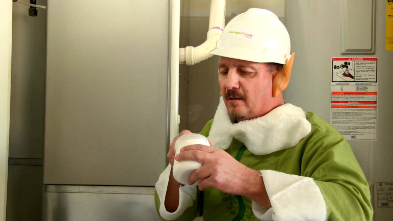 Marshmallow Cream Sealing on Ducts and Joints | EnergySweet Homes