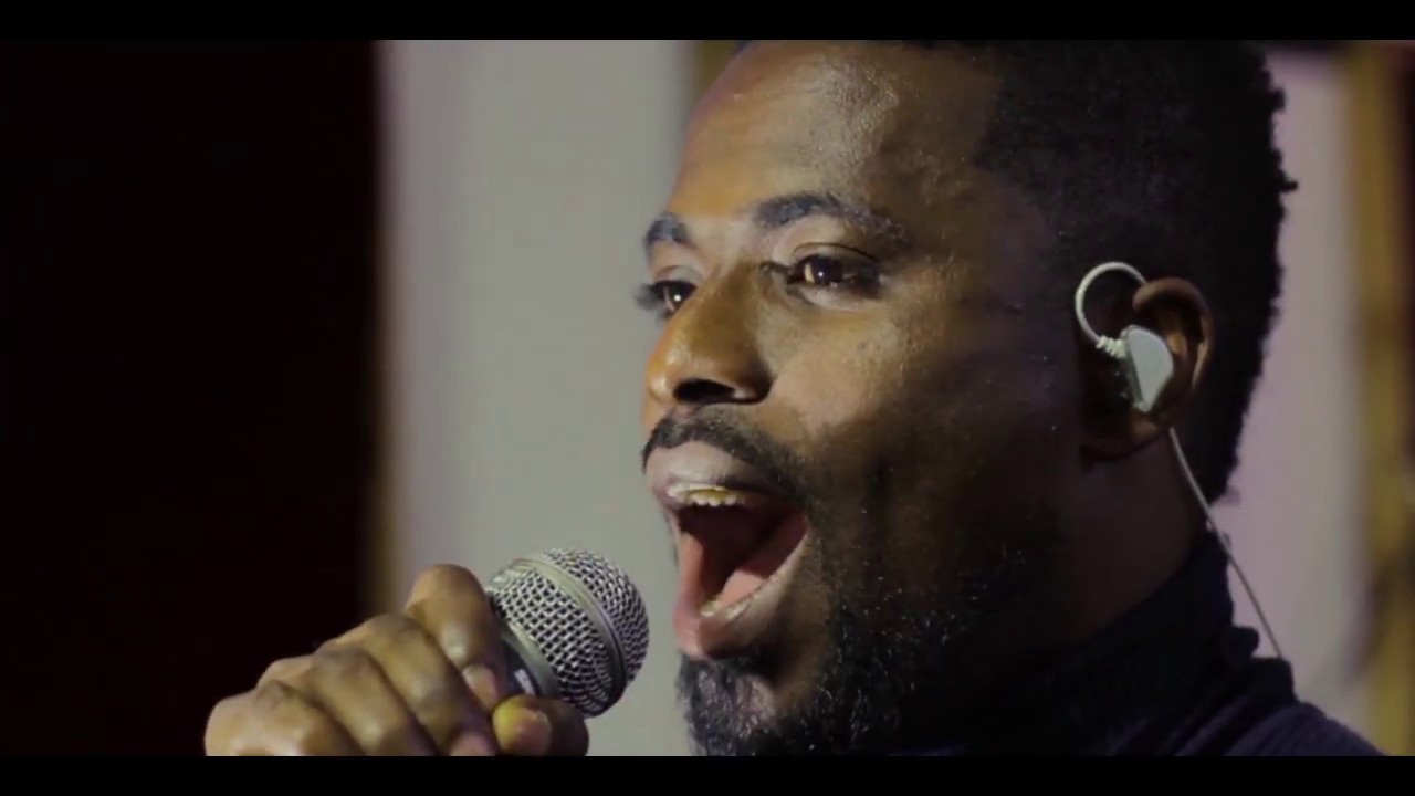 Min Paolo - African Praise Medley
