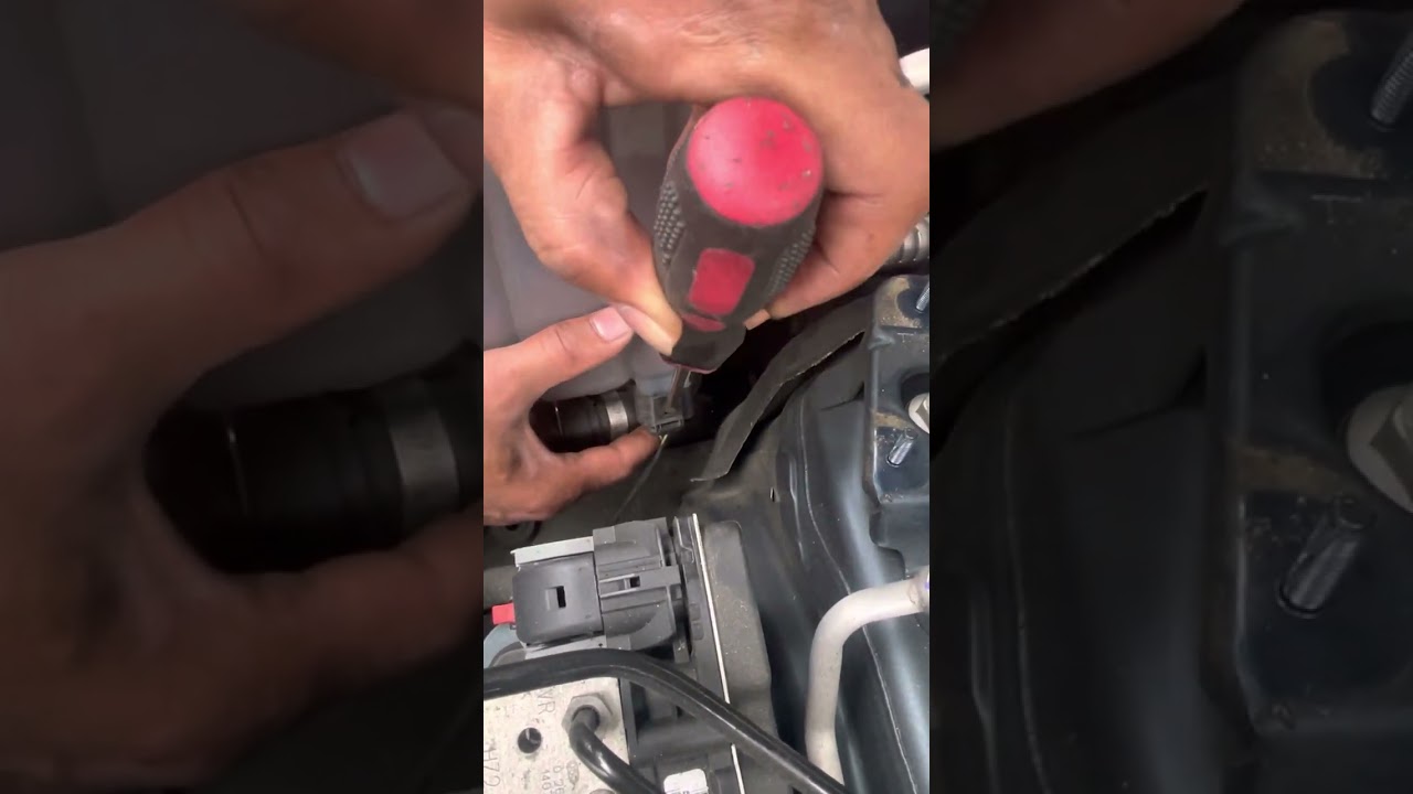 Audi Q5 coolant reservoir replacement