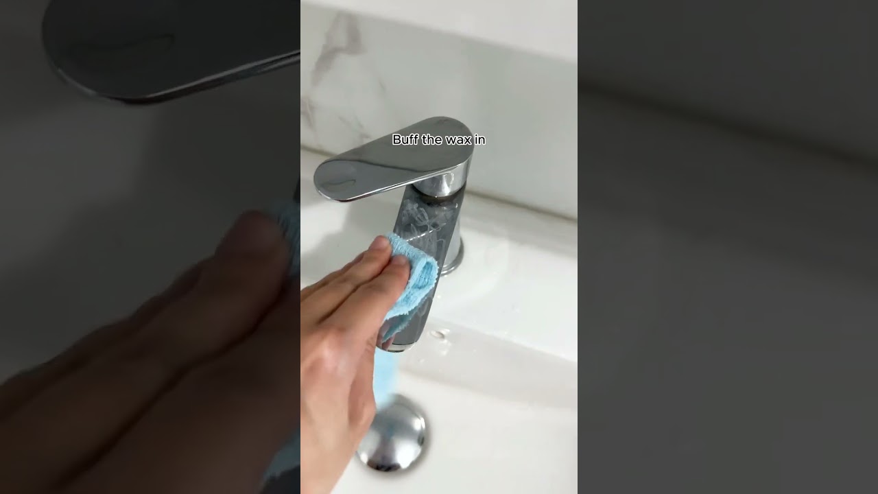Лайфхак для чистки кранов в раковине #cleaninghacks #homehacks #sghomes #cleaningtips #shorts