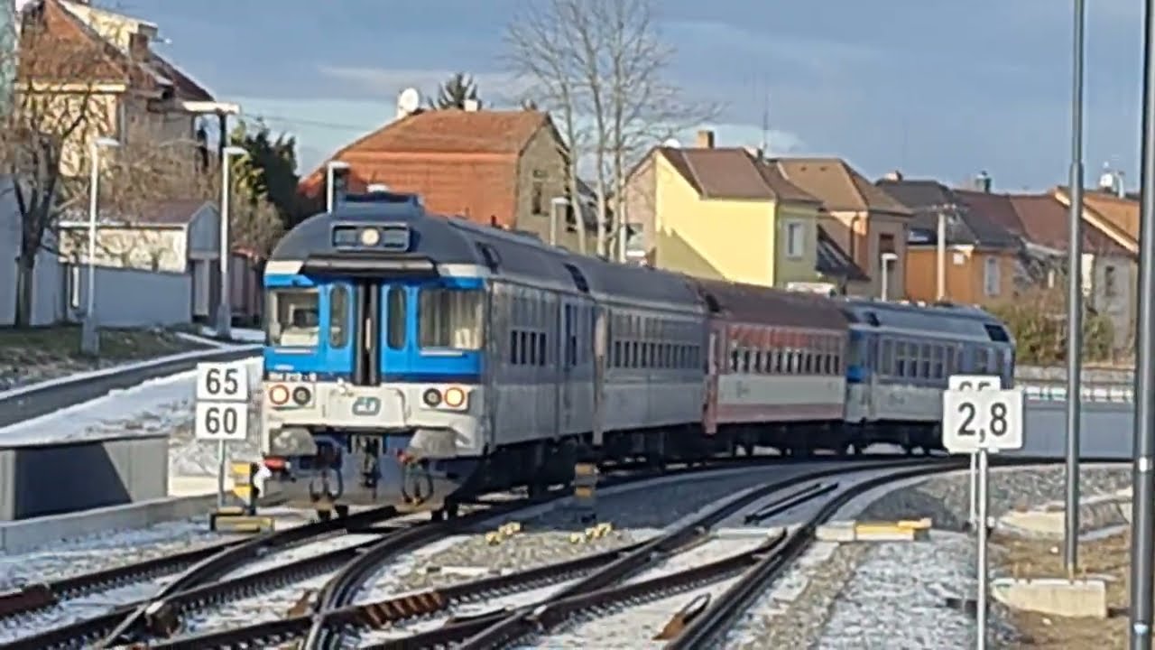 005-6 Martinka a 212-8 Štěkna (Trautenberk) v Kladně město (30.12.2025)