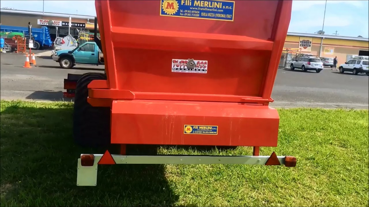 S60 Lateral Side delivery compost/manure spreader