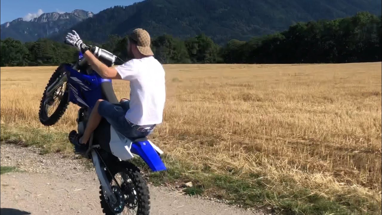 UNE 125 YZ POUR PAS CHANGER.. (1WEEK1BIKE #1)