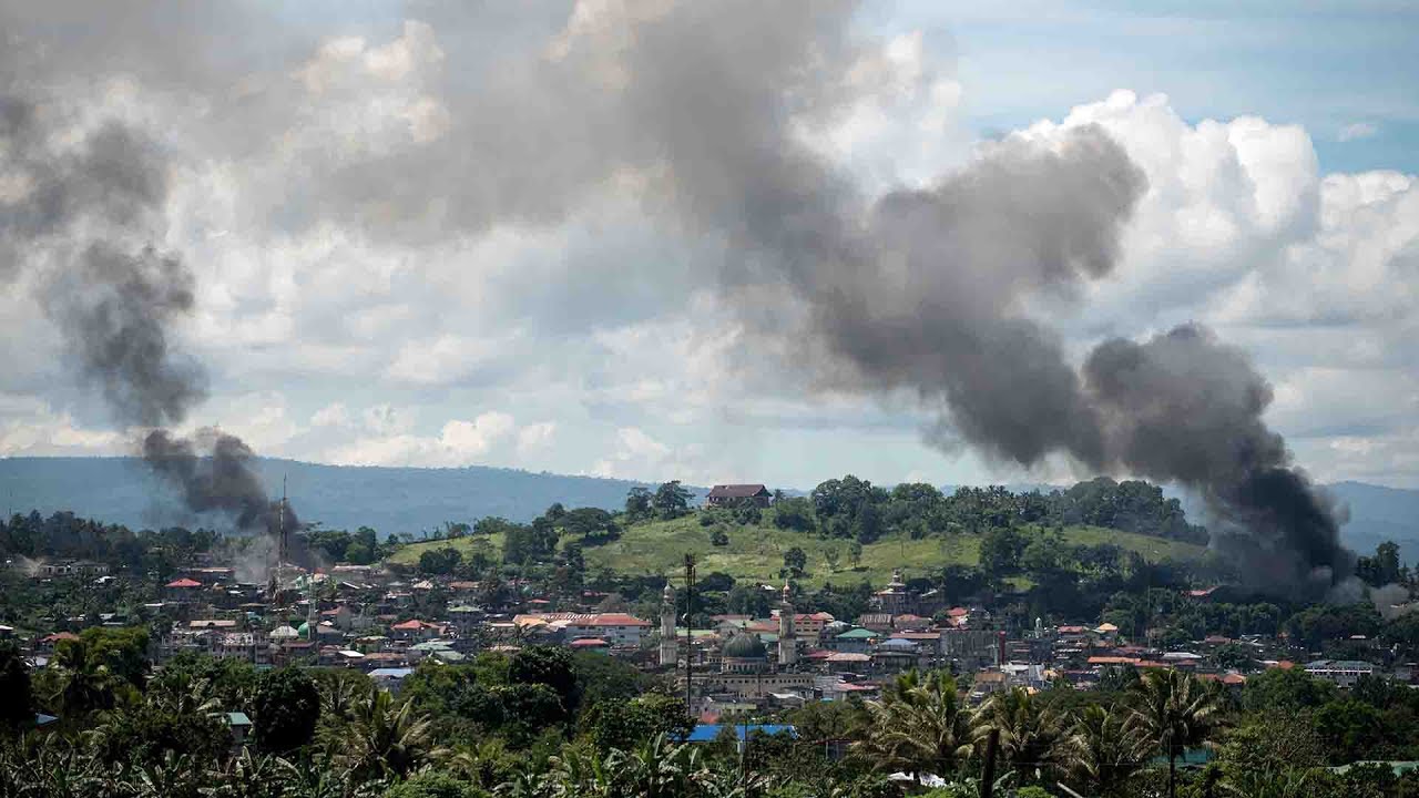 Southern Philippine conflict: Battle for besieged Marawi city getting fiercer