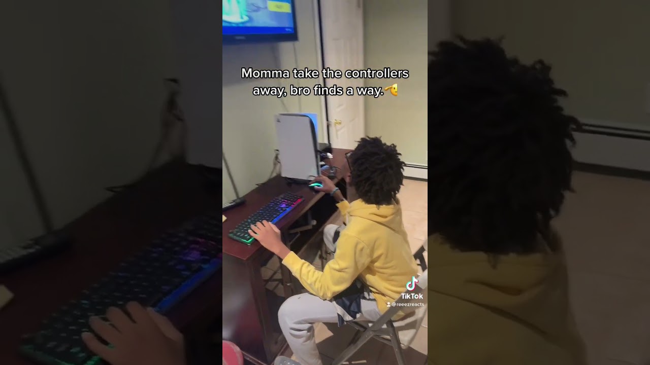 Keyboard on a PS5??🤔 #shorts