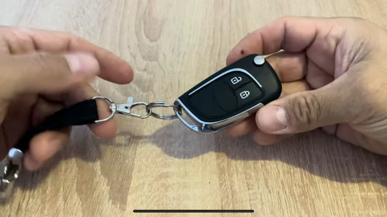 Zamjena Baterije na daljinskom kljucu.Opel .        Replacement of the battery on the remote key..