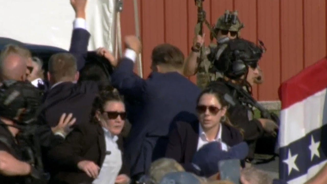 Donald Trump's Son Defends Women Secret Service Agents