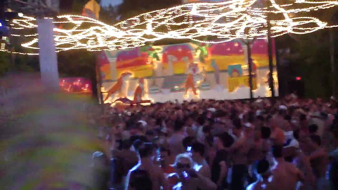 DJ Phil B @ Zoo Party #2