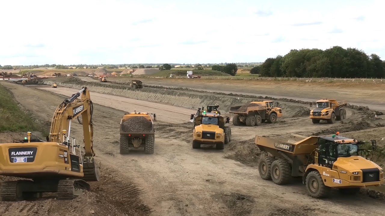 More HS2 meets EAST WEST RAIL + 2 Ballast Trains