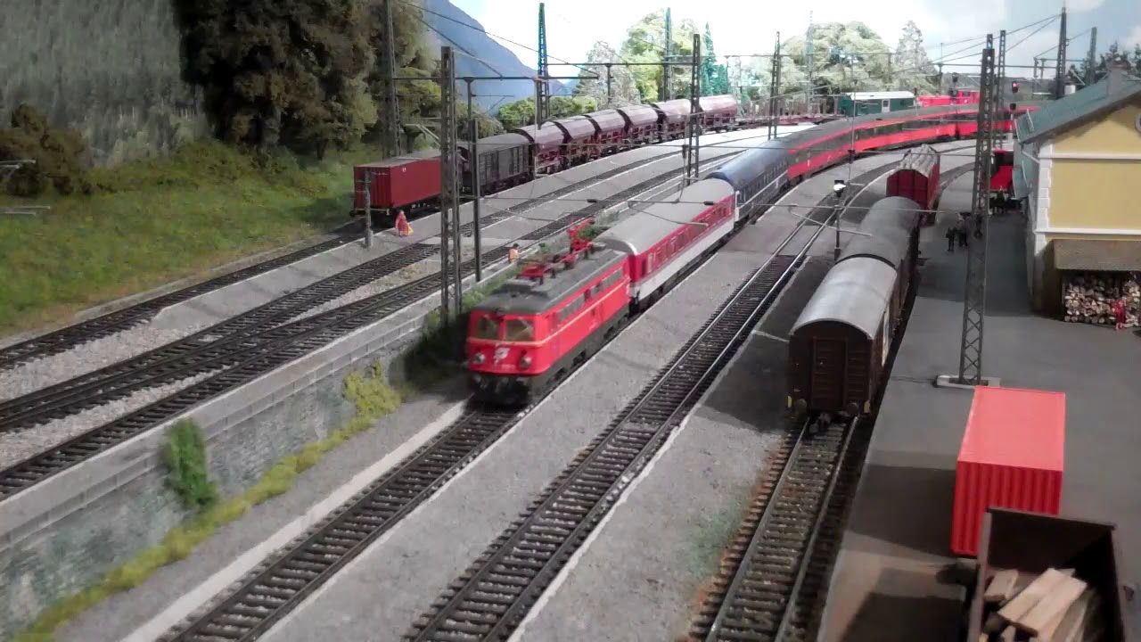 Lockdown?  All you need is a loft with a model railway!
