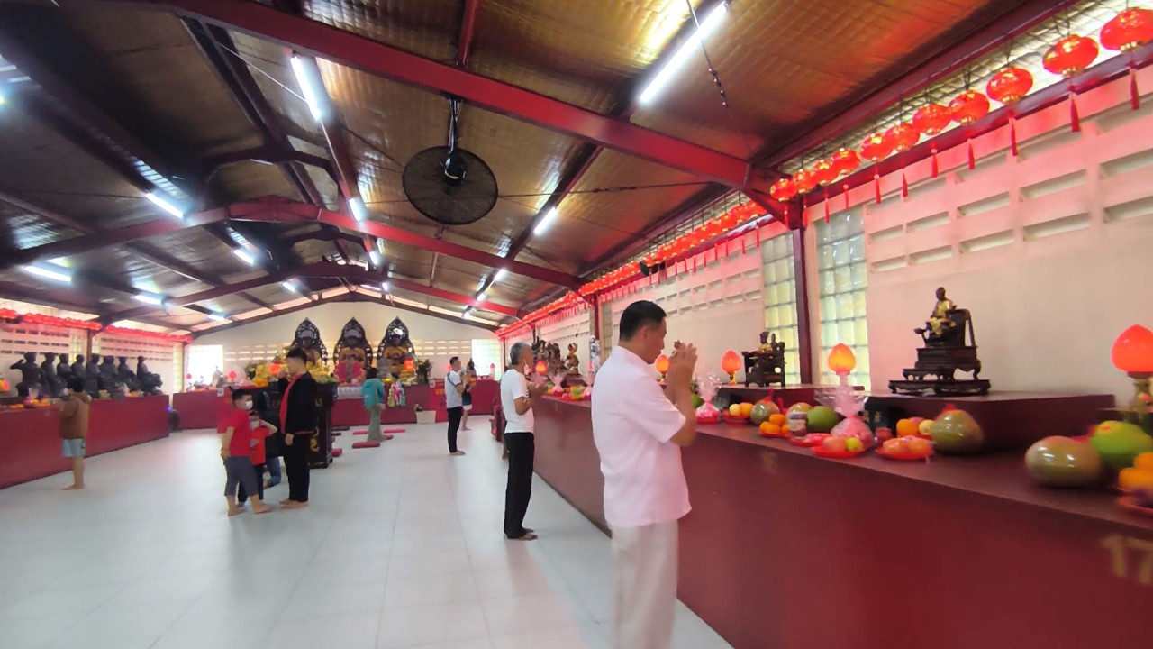 Suasana Imlek Vihara Jin De Yuan Glodok Jakarta 2026