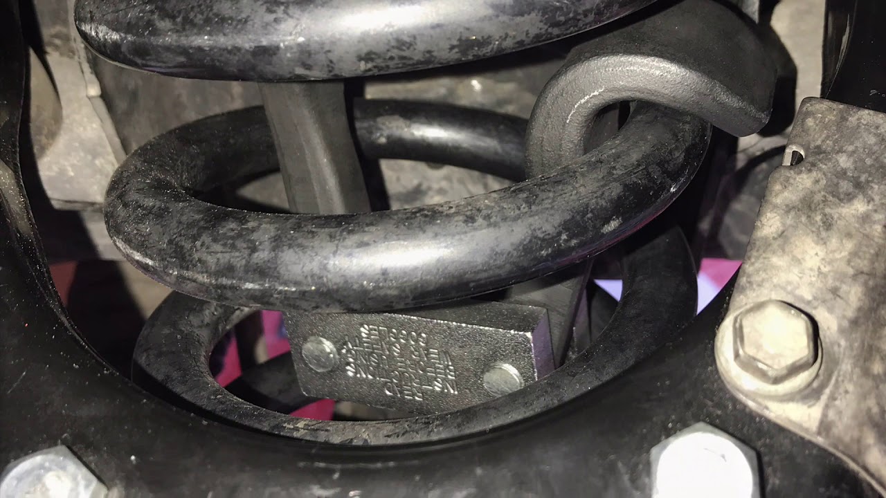 Internal Coil Spring Compressor Removal