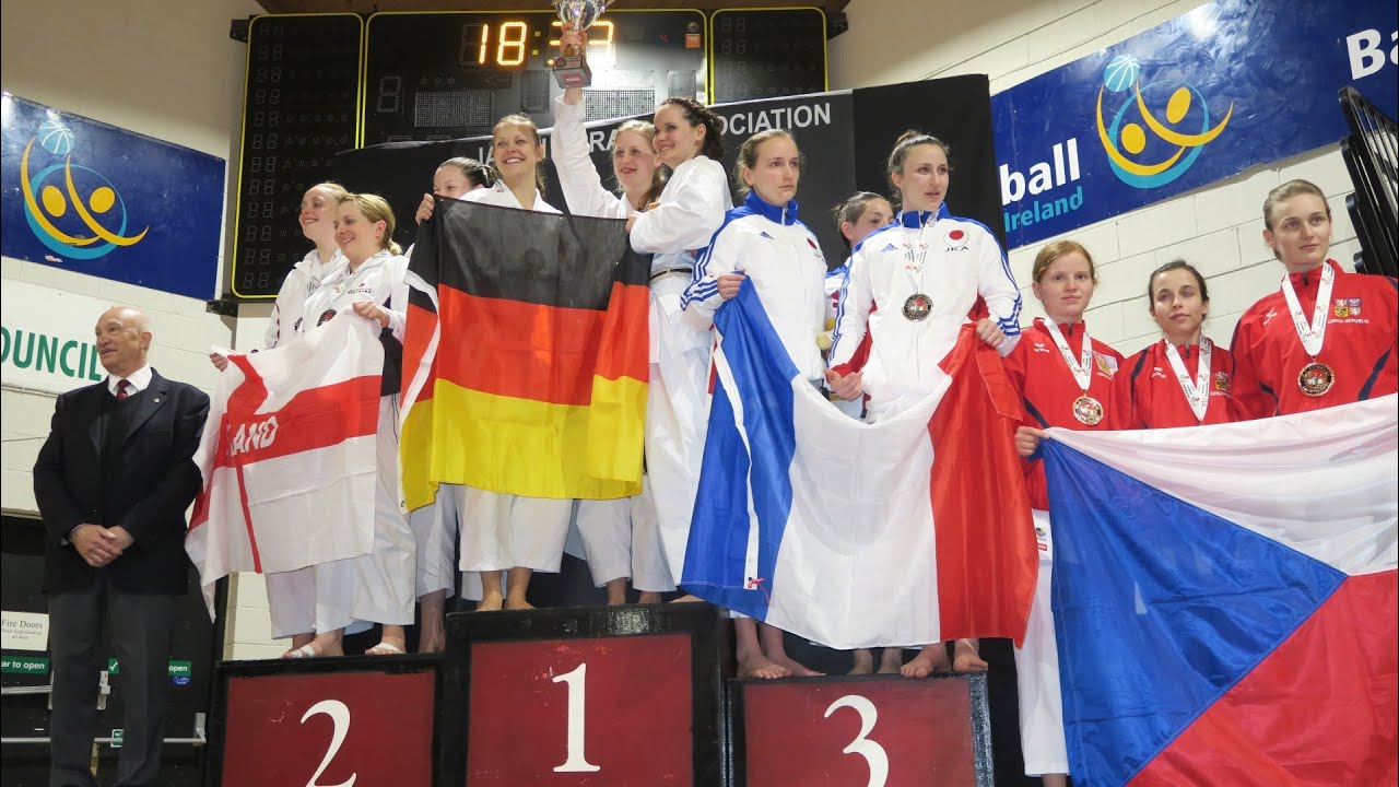 2016 JKA European Championship - Senior Ladies Team Kumite